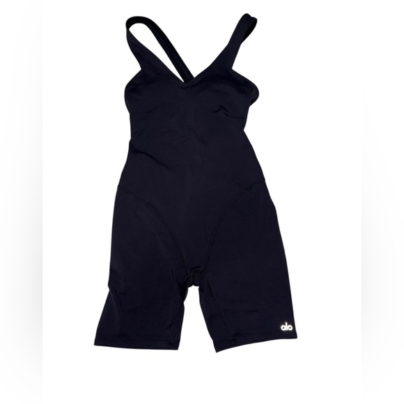 ALO Airbrush Real Onesie - Picture 8 of 8